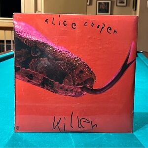 Alice Cooper “Killer” Vinyl Album-100% sealed & BRAND NEW !